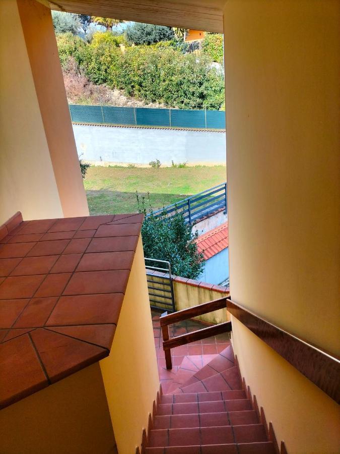 B&B Verena, Casa Ferrari Колоннелла Екстер'єр фото